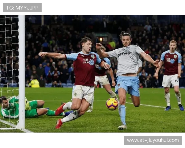 大志深度解说巅峰对决足球战术与精彩瞬间全程细致专业解析亮点篇